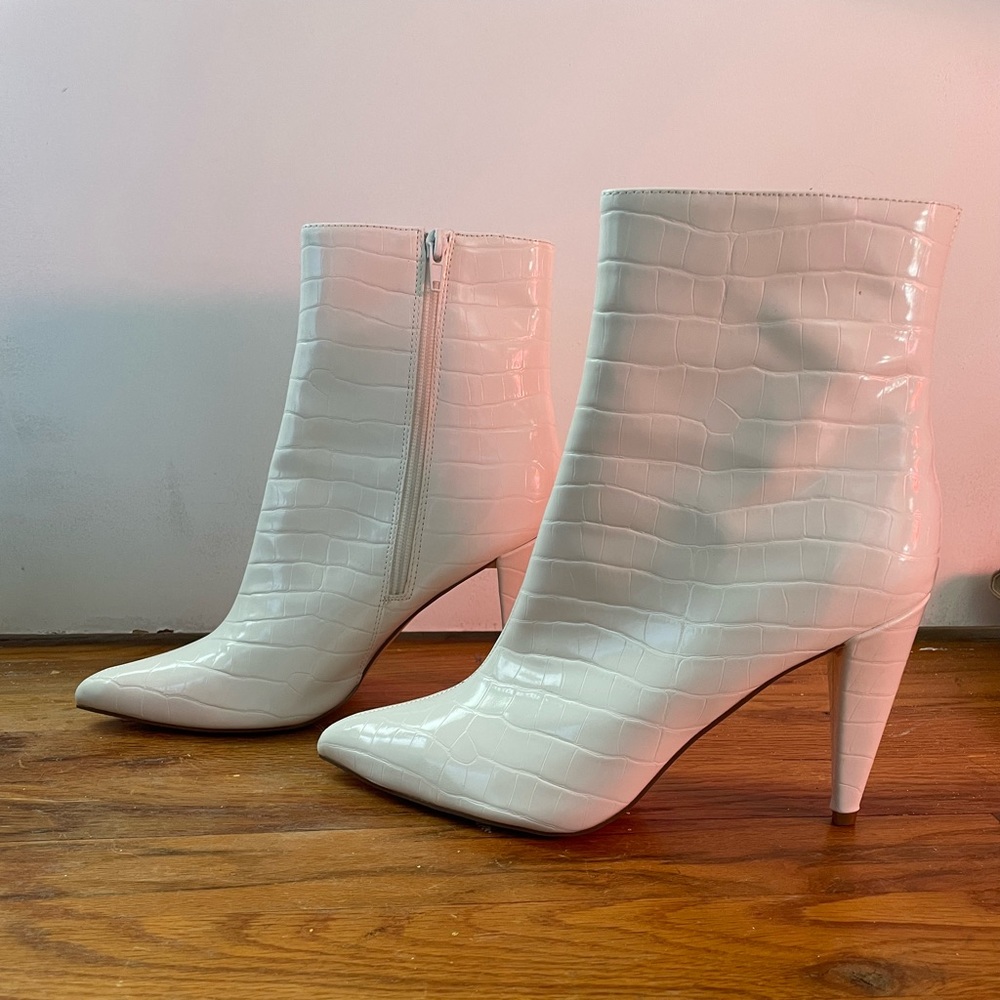 Size 10 white booties